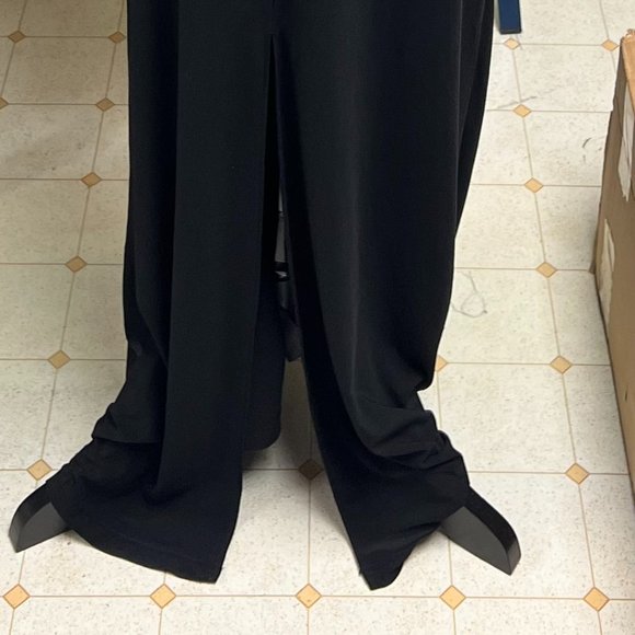 Debut Wrap Lace Dress - Picture 4 of 6